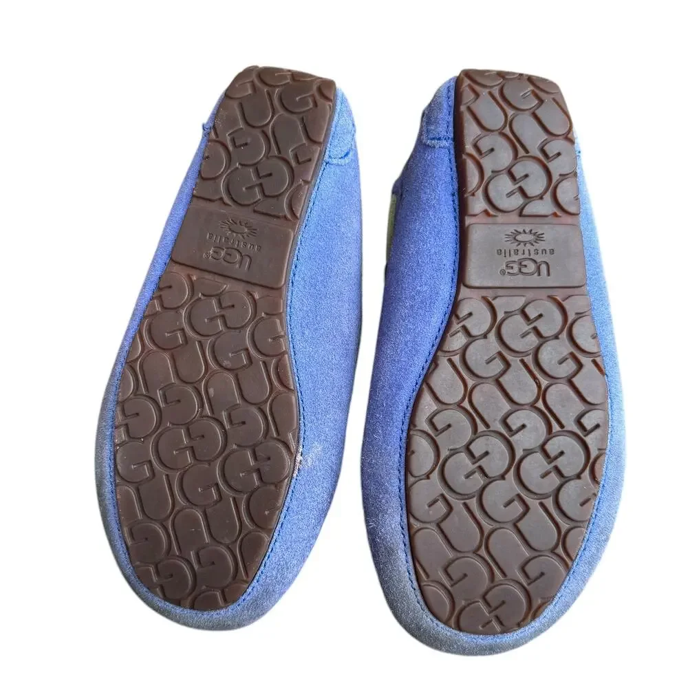 UGG Dakota Slipper Moccasin Sheepskin Lined Sz 1